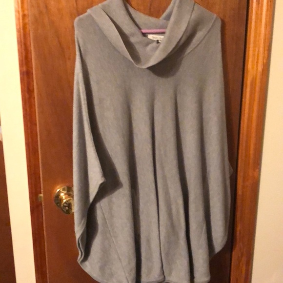 White House Black Market Sweaters - White House Black Market poncho sweater in L